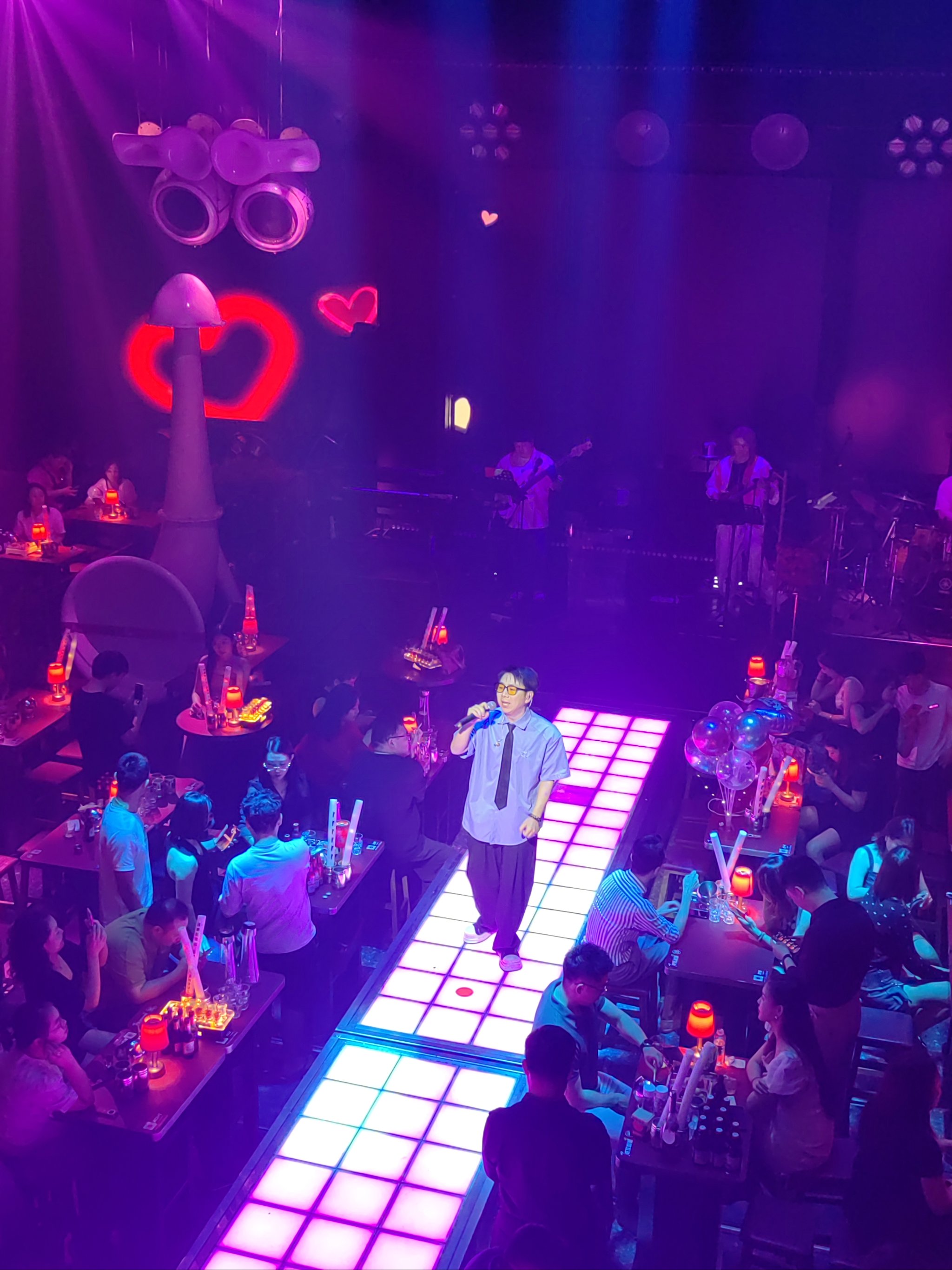 商务ktv好吗?探讨平顶山商务ktv服务质量-汝州市ktv预订